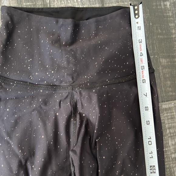 Beyond Yoga black leggings sparkle ombré fade - Picture 4 of 6